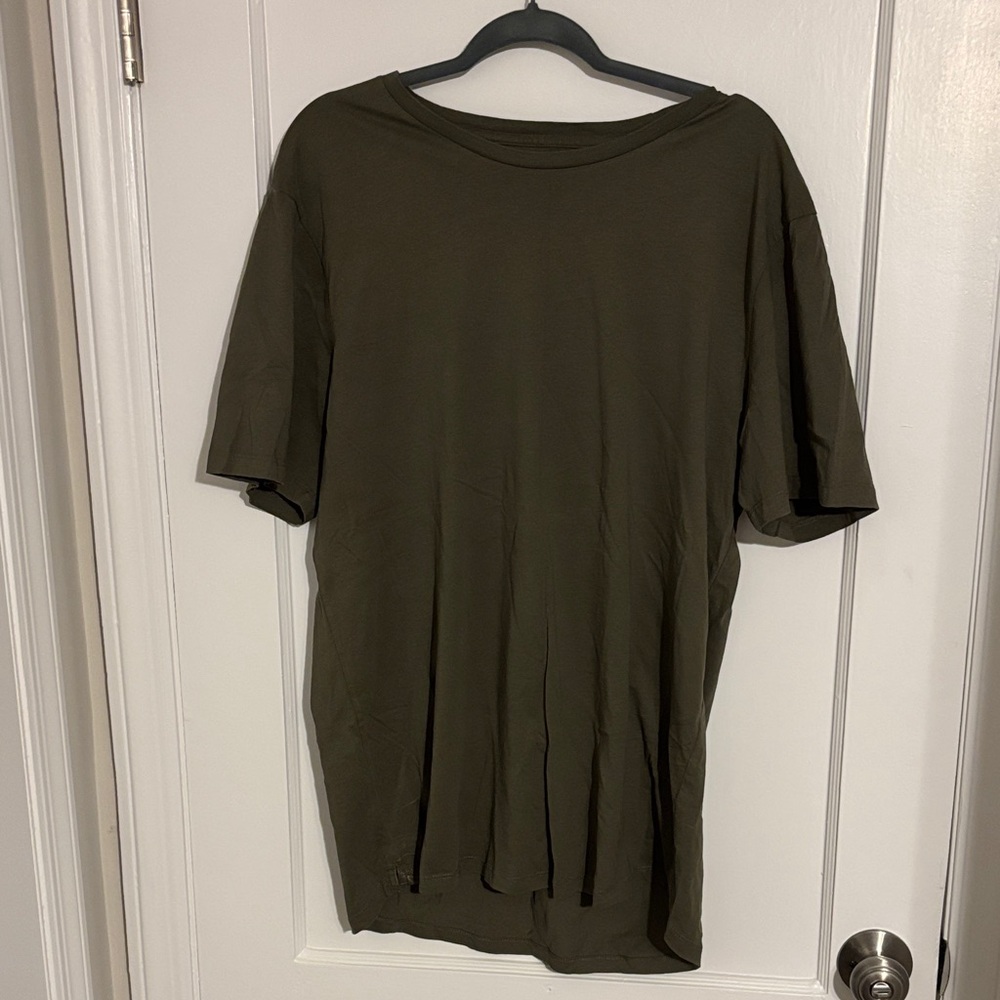 Cotton On Men's Olive Short Sleeve Tee